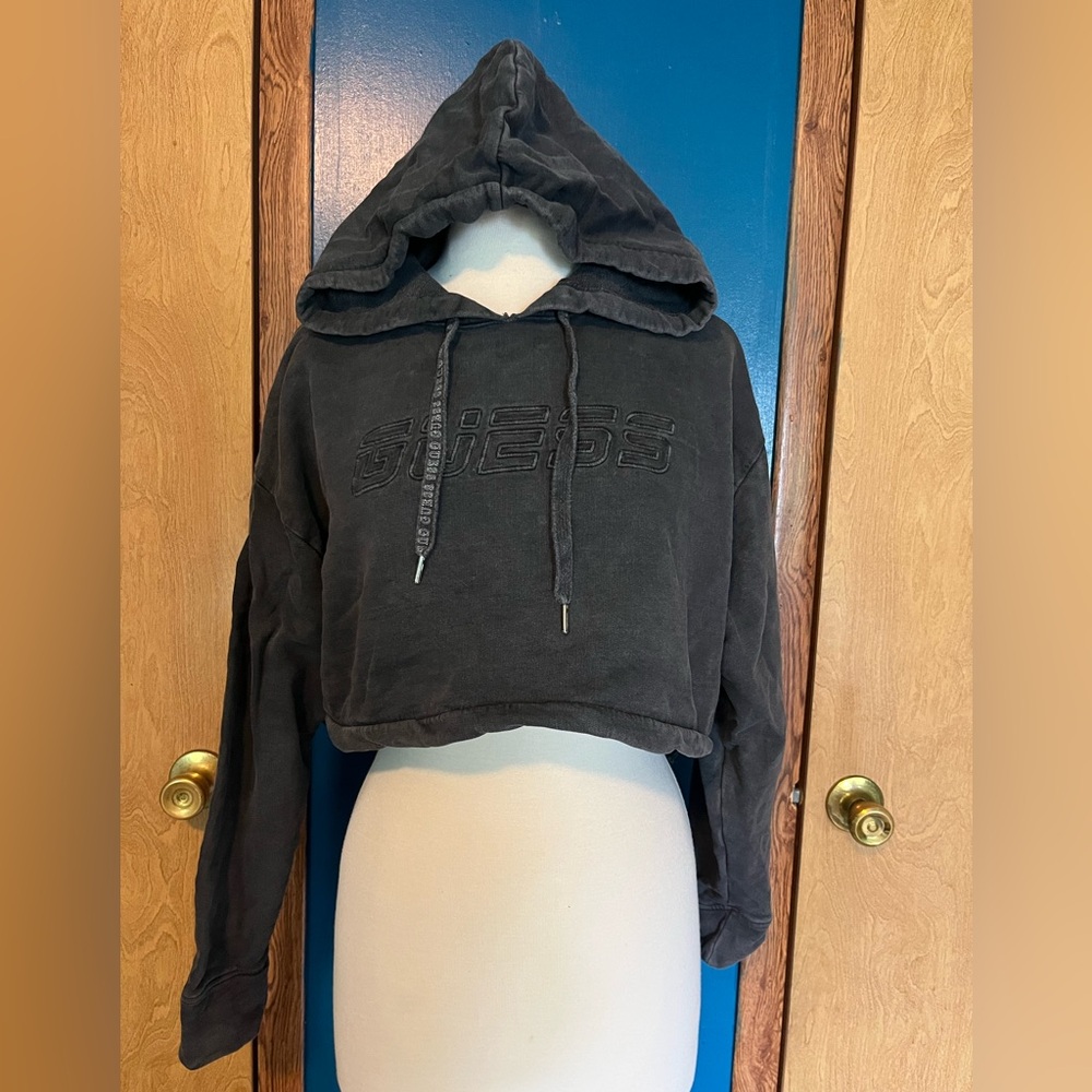 Cropped Guess Hoodie